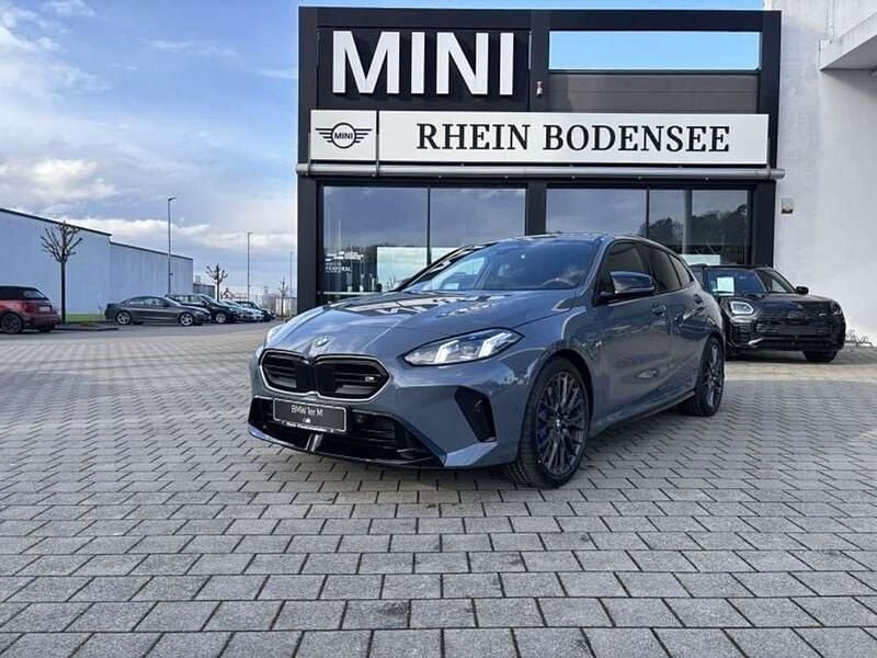 Neu BMW 135 300 PS (220 kW) 2026 Bmw individual storm bay metal Kleinwagen