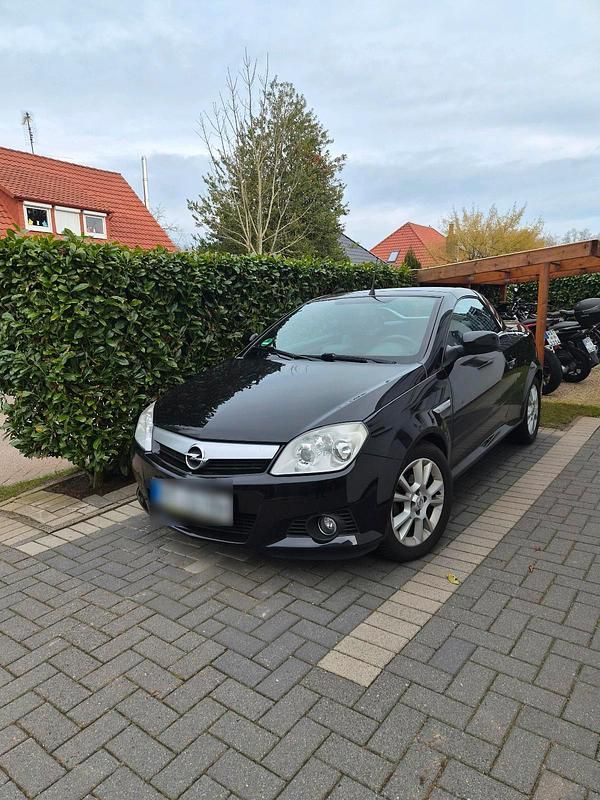 Gebraucht Opel Tigra 90 PS (66 kW) 2006 Schwarz Cabrio