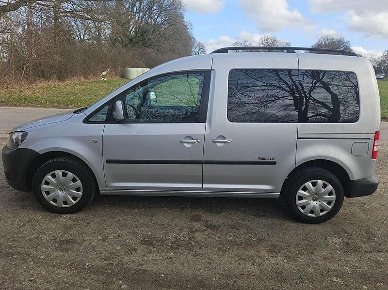 Gebraucht VW Caddy Trendline 86 PS (63 kW) 2011 Silber Van / Kleinbus