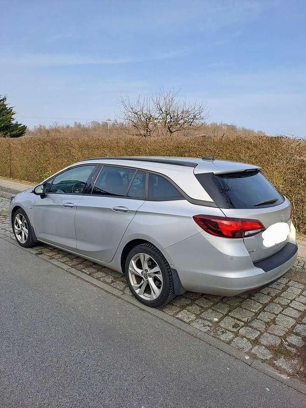 Gebraucht Opel Astra 150 PS (110 kW) 2018 Grau Kombi