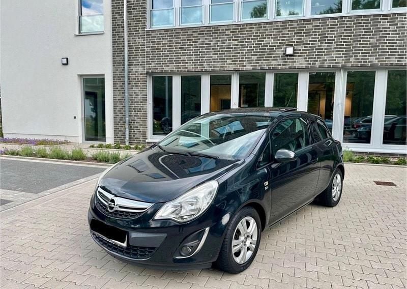 Schwarz Gebraucht 2012 Opel Corsa Edition Kleinwagen | 1.900 € (Guter Preis) - Bild 1/4