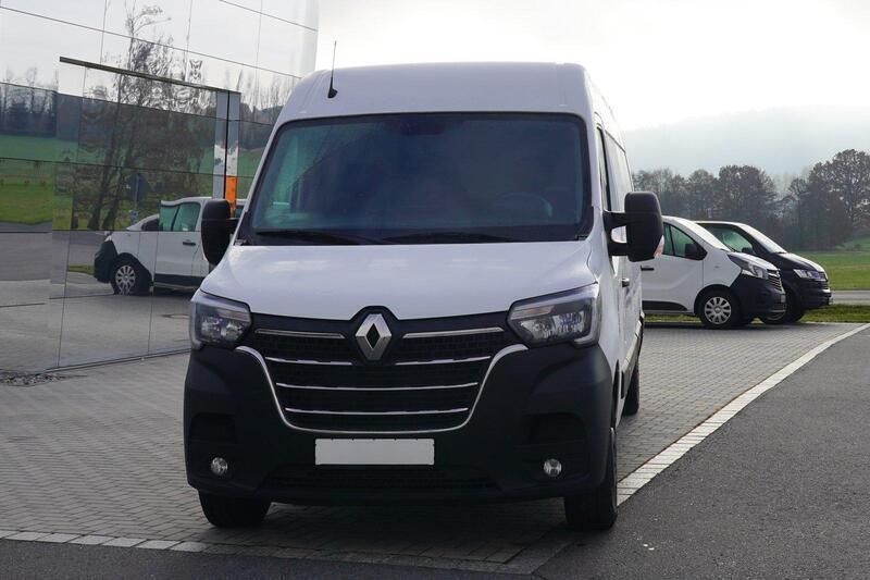 Weiß Gebraucht 2022 Renault Master Van | 20.611 € - Bild 1/4