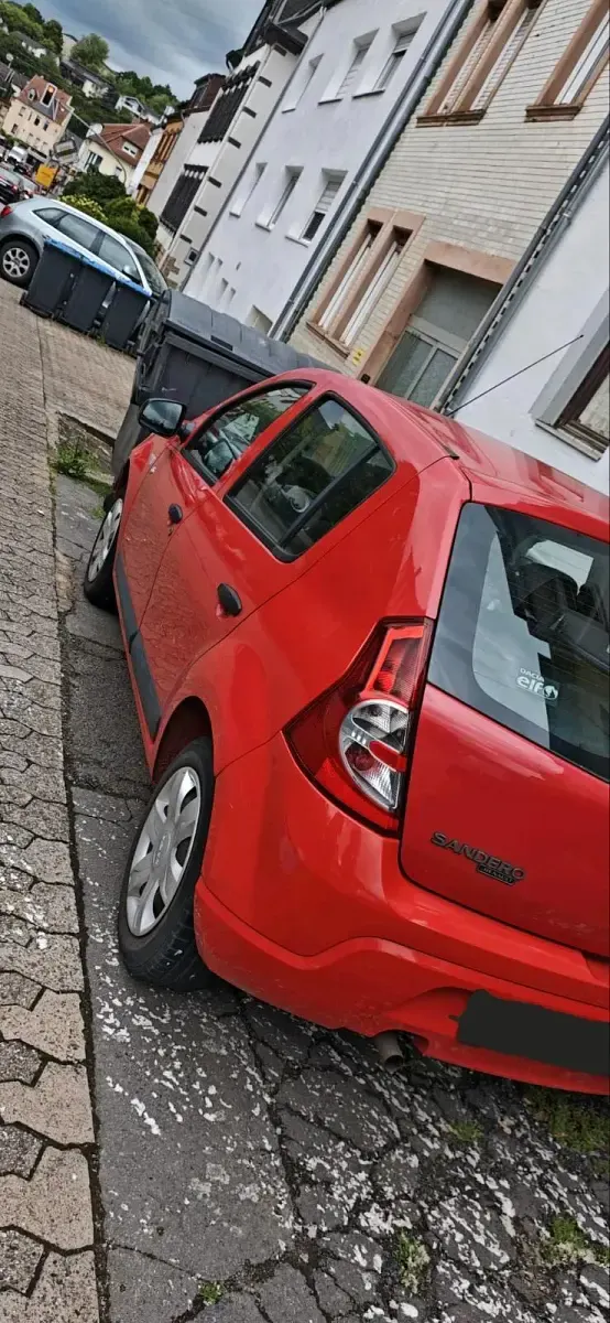 Gebraucht Dacia Sandero 75 PS (55 kW) 2009 Rot Kleinwagen