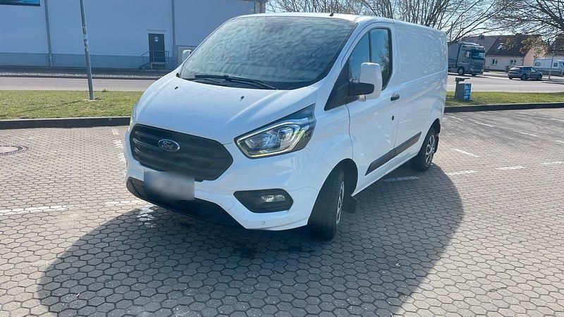Używany Ford Transit 131 KM (96 kW) 2018 Biały Minivan