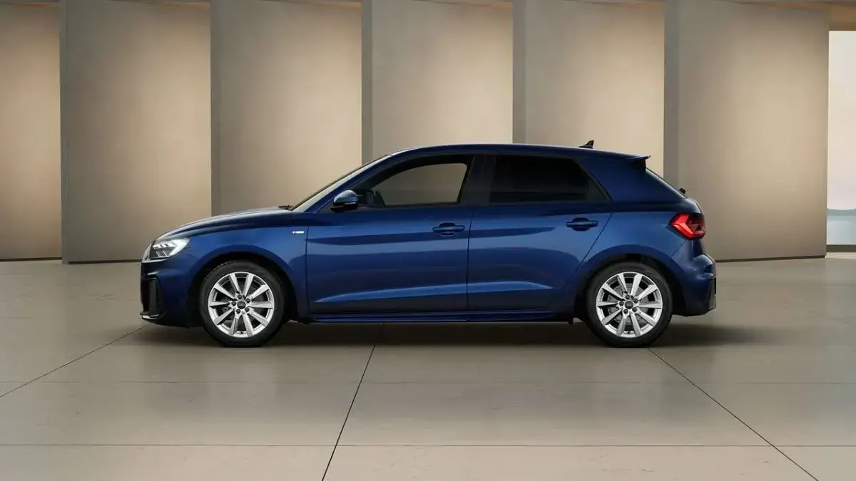 Gebraucht Audi A1 Sportback S-Line 95 PS (69 kW) 2025 Blau Kleinwagen