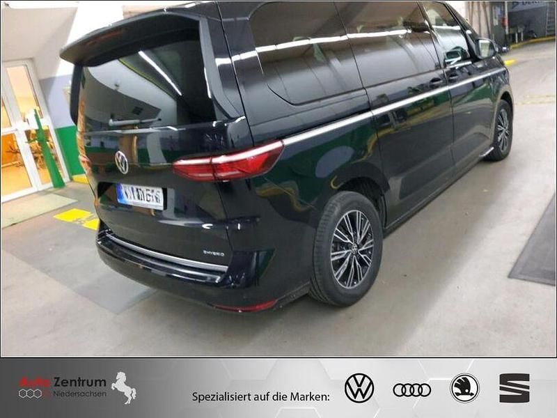 Usata VW Multivan Style 218 CV (160 kW) 2023 Nero Monovolume