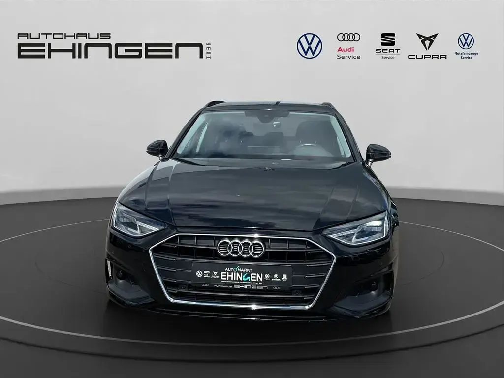Gebraucht Audi A4 150 PS (110 kW) 2022 Schwarz Kombi