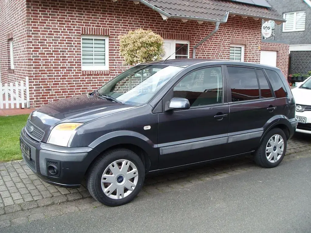 Gebraucht Ford Fusion 80 PS (58 kW) 2008 Schwarz Kleinwagen