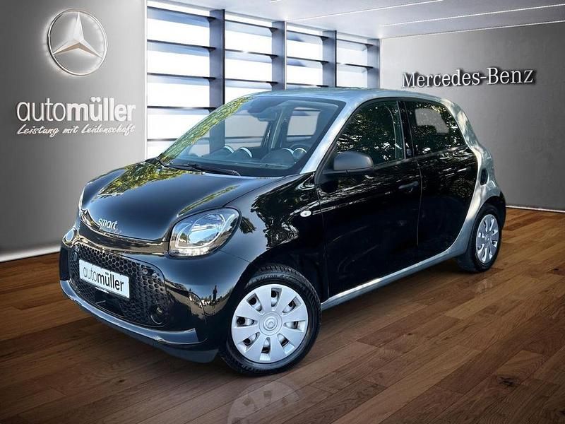 Schwarz Gebraucht 2020 Smart ForFour Electric Drive Pure Limousine | 8.200 € (Fairer Preis) - Bild 1/4
