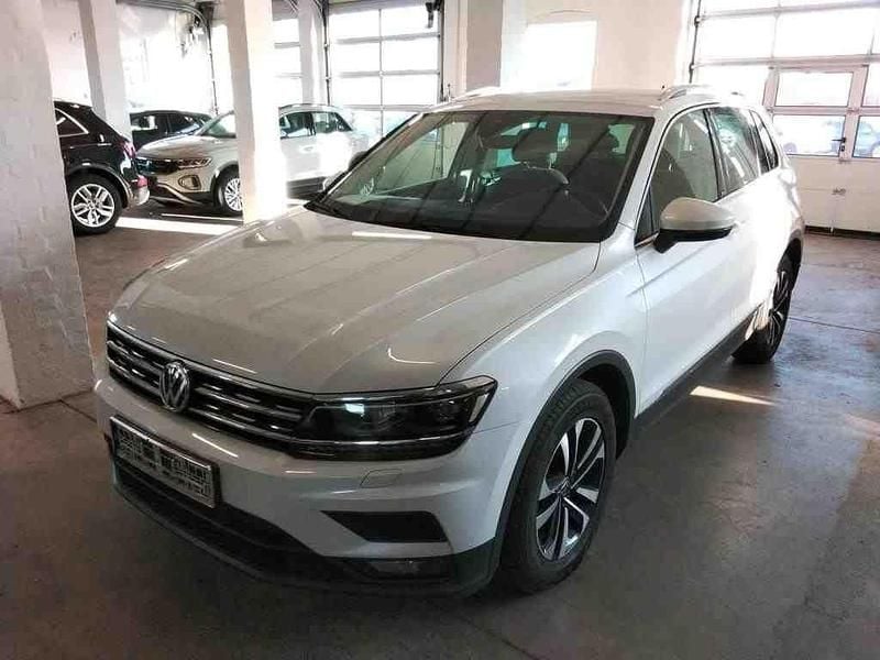 Weiß Gebraucht 2020 VW Tiguan Comfortline SUV | 18.990 € (Fairer Preis) - Bild 1/4