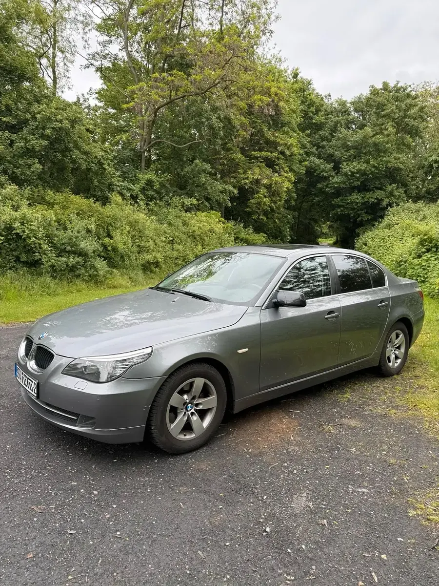 Occasion BMW 520 177 ch (130 kW) 2008 Gris Berline
