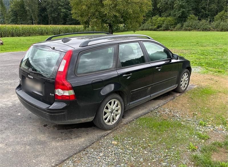 Schwarz Gebraucht 2006 Volvo V50 Kombi | 1.200 € (Superpreis) - Bild 1/4