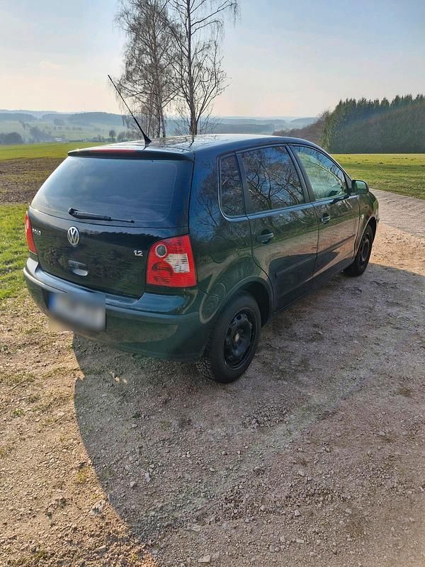 Brugt VW Polo 60 HK (44 kW) 2004 Sort Hatchback
