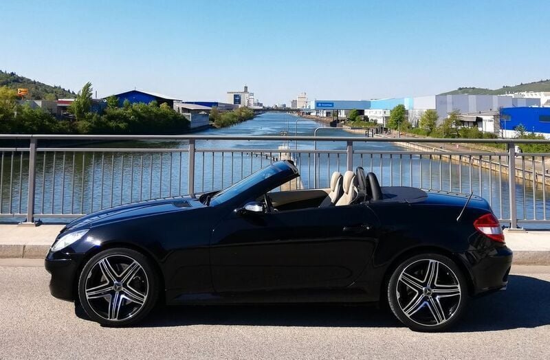 Schwarz Gebraucht 2006 Mercedes SLK350 Cabrio | 9.999 € (Fairer Preis) - Bild 1/4