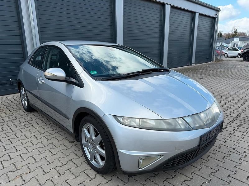 Gebraucht Honda Civic 140 PS (102 kW) 2008 Silber Limousine