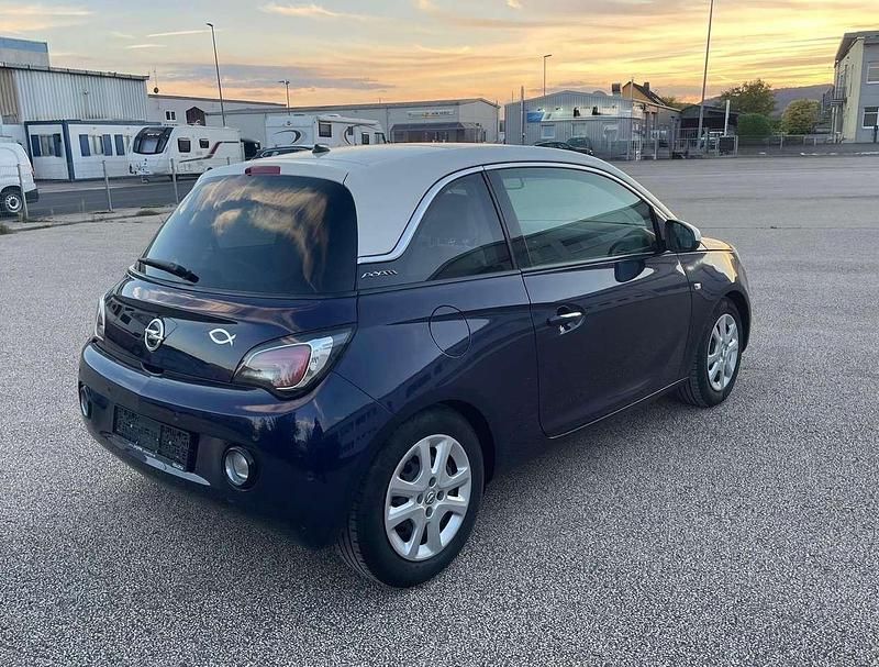 Second-hand Opel Adam 101 CP (74 kW) 2013 Albastru Hatchback