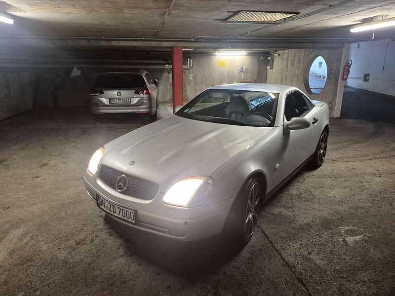 Silber Gebraucht 2000 Mercedes SLK200 Cabrio | 3.980 € (Superpreis) - Bild 1/4