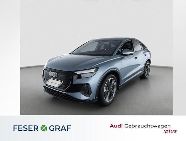 Geysirblau metallic Gebraucht 2025 Audi Q4 Sportback e-tron Ambiente SUV | 51.890 € (Fairer Preis) - Bild 1/4