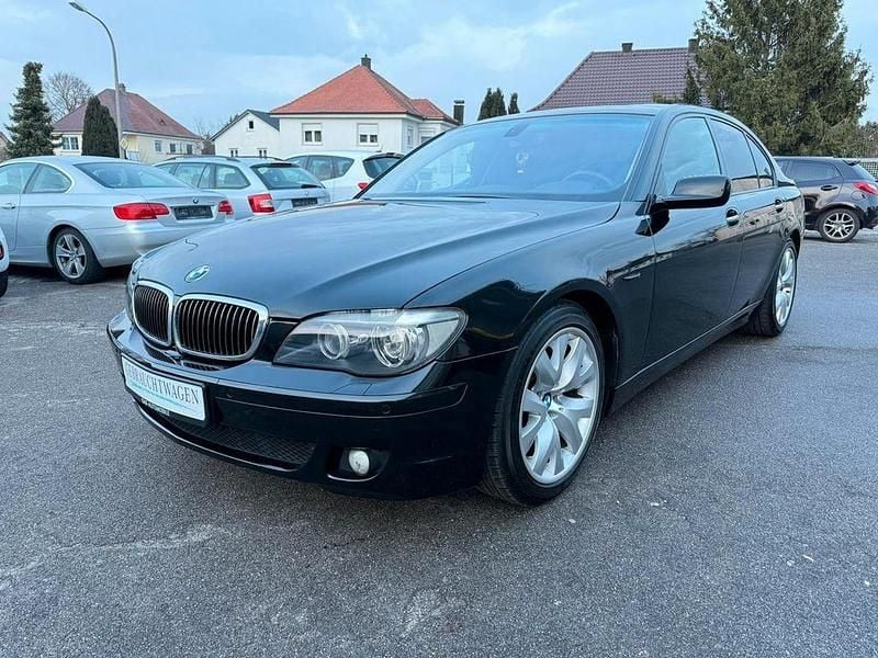 Gebraucht BMW 750 Shadowline 367 PS (269 kW) 2005 Schwarz Limousine