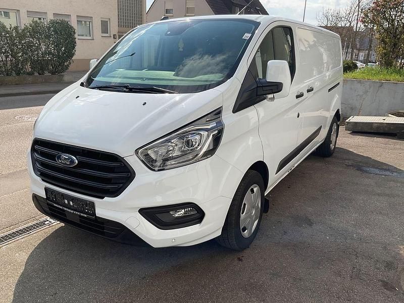 Gebraucht Ford Transit Custom Trend 170 PS (125 kW) 2023 Weiß Van / Kleinbus