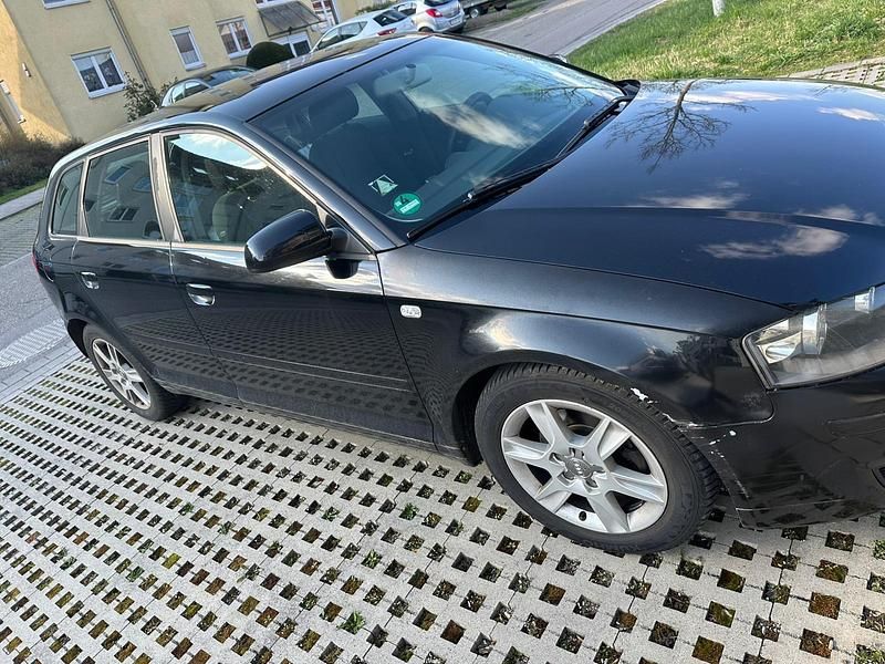 Gebraucht Audi A3 105 PS (77 kW) 2005 Schwarz Kleinwagen