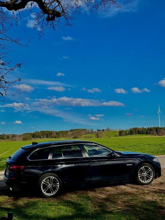 Używany BMW 535 313 KM (230 kW) 2016 Czarny Kombi