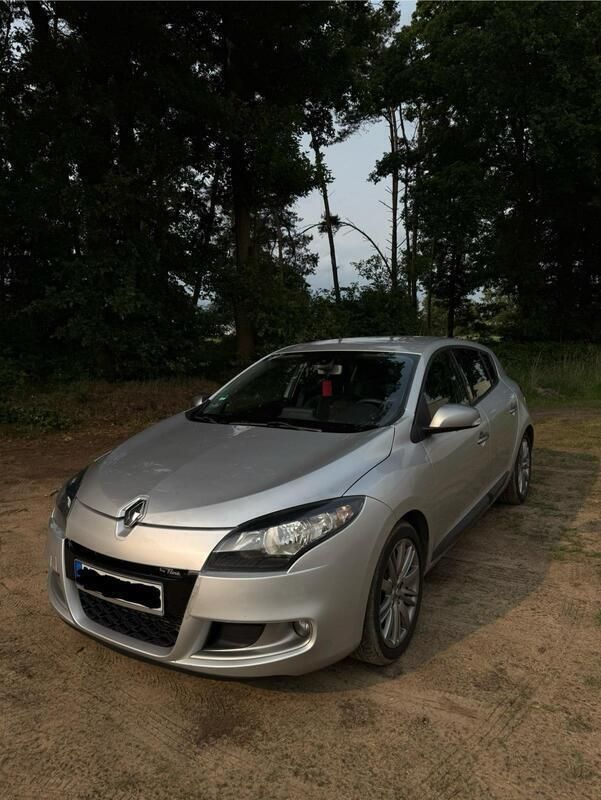 Silber Gebraucht 2011 Renault Mégane GT Line GT-Line Limousine | 3.200 € - Bild 1/4