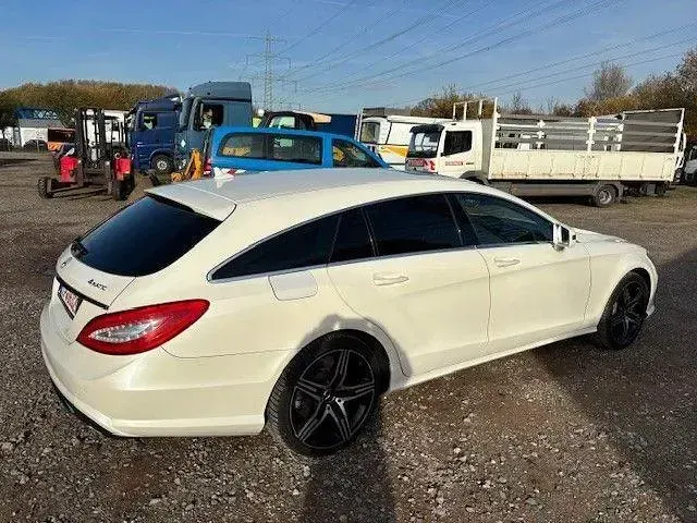 Gebraucht Mercedes CLS500 AMG 408 PS (300 kW) 2013 Weiß Coupé