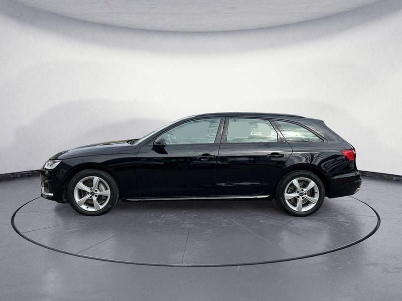 Gebraucht Audi A4 Advanced 204 PS (150 kW) 2022 Brillantschwarz Kombi