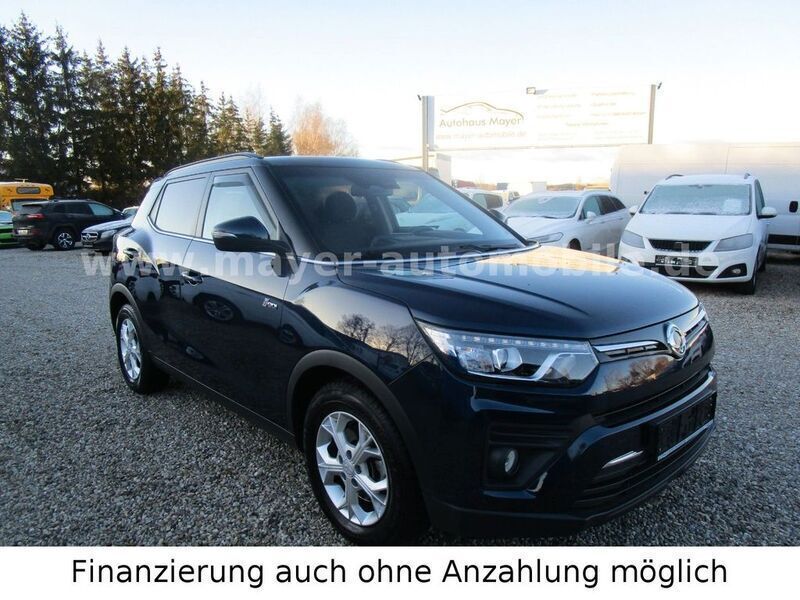 Schwarz Gebraucht 2023 Ssangyong Tivoli Quartz SUV | 18.699 € (Guter Preis) - Bild 1/4