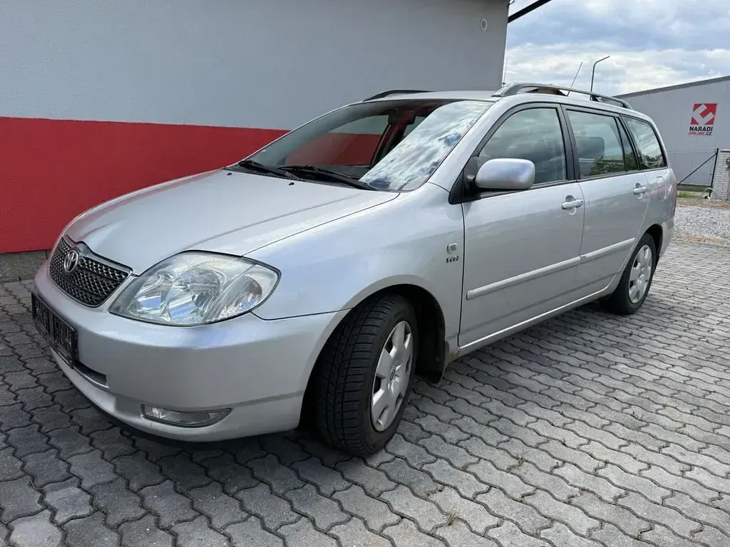 Gebraucht Toyota Corolla Sol 110 PS (80 kW) 2003 Silber Kombi