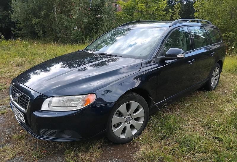 Gebraucht 2007 Volvo V70 Kombi | 2.800 € - Bild 1/4
