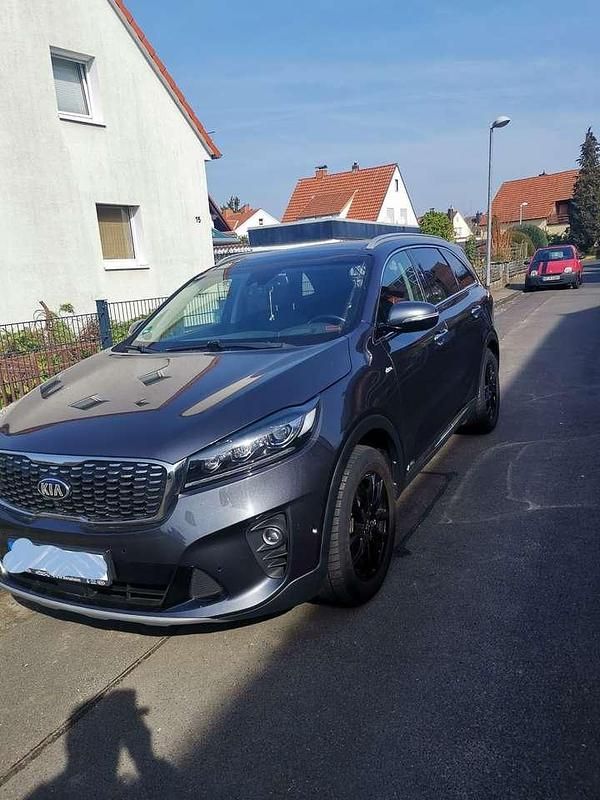 Gebraucht Kia Sorento Platinum Edition 200 PS (147 kW) 2019 Grau SUV