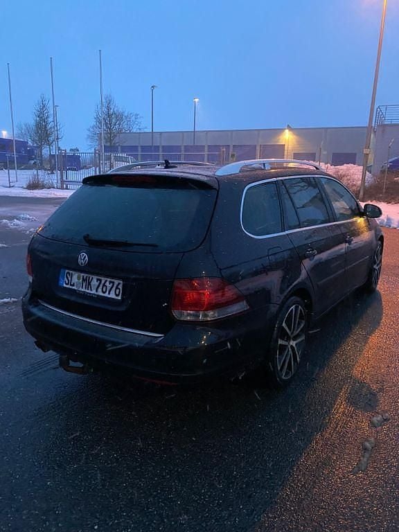 Gebraucht VW Golf VI 160 PS (117 kW) 2011 Schwarz Kleinwagen