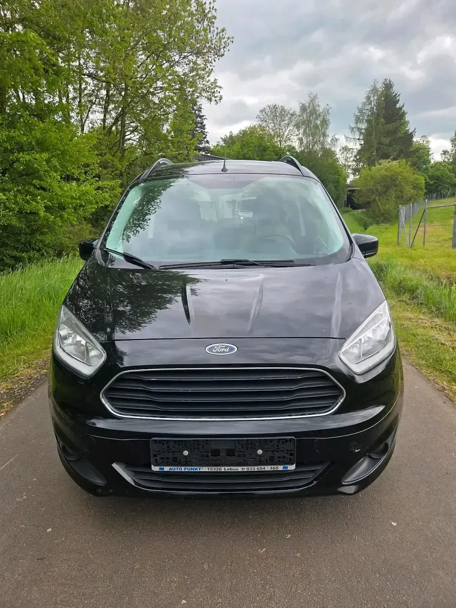 Gebraucht Ford Tourneo Courier 75 PS (55 kW) 2016 Schwarz Van / Kleinbus