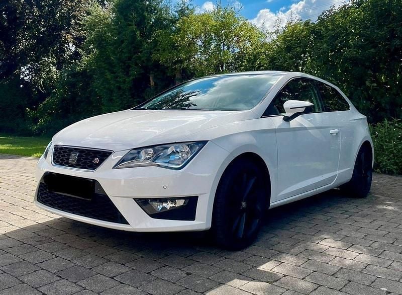 Weiß Gebraucht 2016 Seat Leon FR Limousine | 11.499 € (Guter Preis) - Bild 1/4