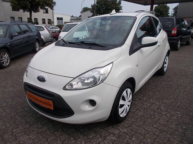 Weiß Gebraucht 2009 Ford Ka Trend Kleinwagen | 3.799 € (Teuer) - Bild 1/4
