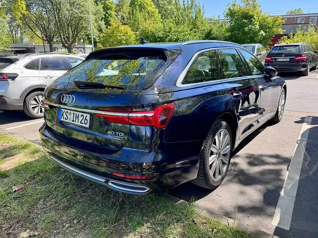Second-hand Audi A6 204 CP (150 kW) 2020 Albastru Break