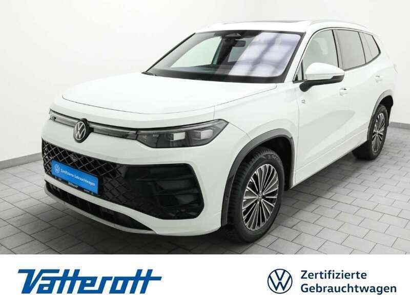 Weiss Gebraucht 2025 VW Tayron R-line SUV | 59.950 € (Superpreis) - Bild 1/4