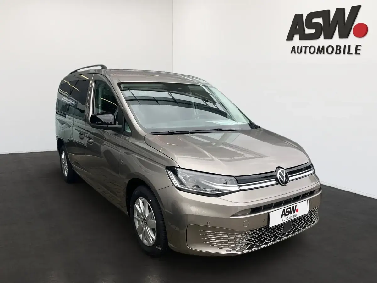 Gebraucht VW Caddy Maxi Life 122 PS (89 kW) 2025 Beige Van / Kleinbus