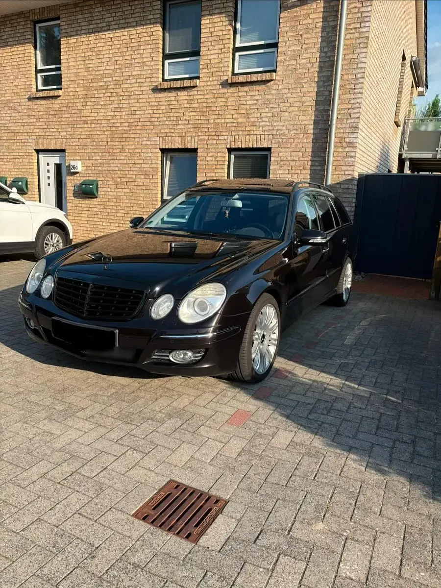 Gebraucht Mercedes E280 Avantgarde 231 PS (169 kW) 2008 Schwarz Kombi