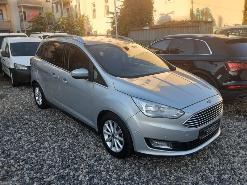 Gebraucht Ford Grand C-Max Titanium 125 PS (91 kW) 2018 Grau Van / Kleinbus