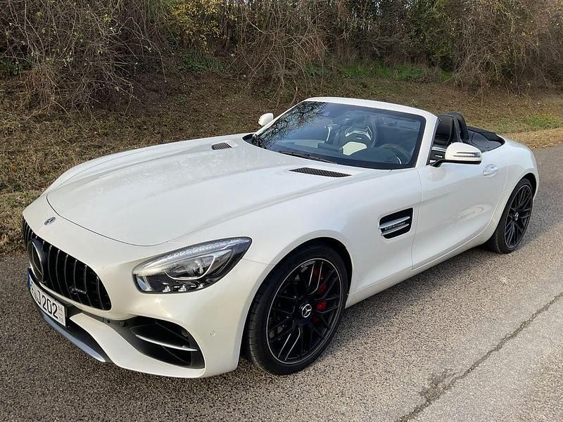 Weiß Gebraucht 2019 Mercedes AMG GT AMG Cabrio | 114.900 € (Fairer Preis) - Bild 1/4