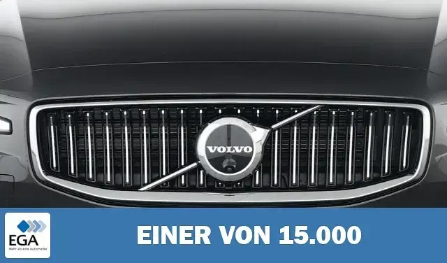 Gebraucht Volvo V60 Plus 455 PS (334 kW) 2025 Metallic Kombi