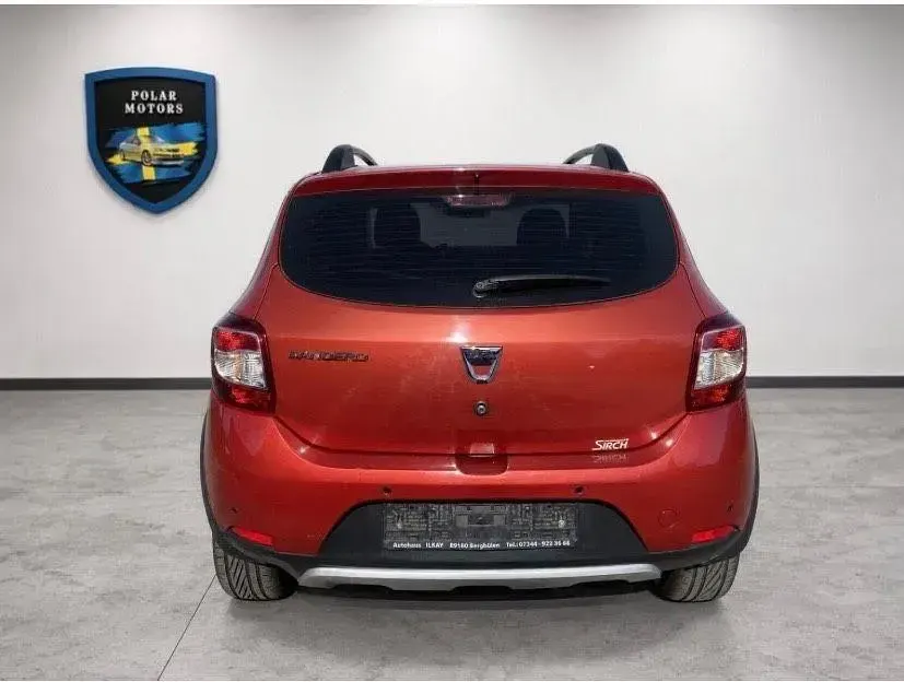 Gebraucht Dacia Sandero Prestige 90 PS (66 kW) 2015 Rot Limousine