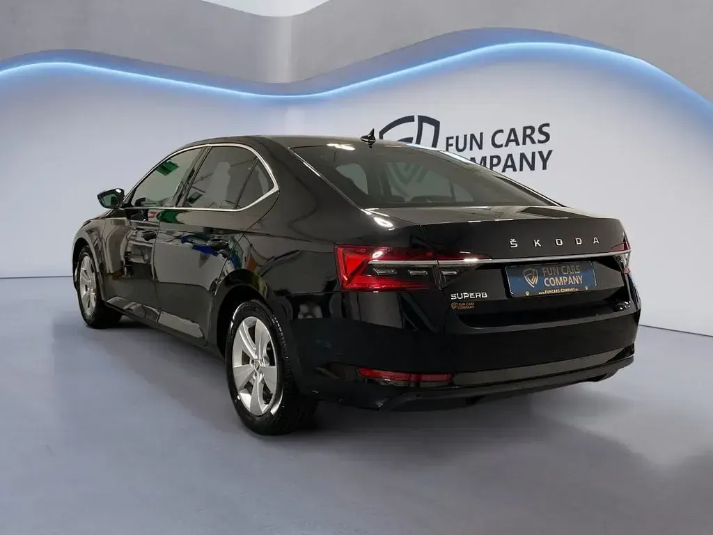 Gebraucht Skoda Superb Style 150 PS (110 kW) 2022 Schwarz Limousine