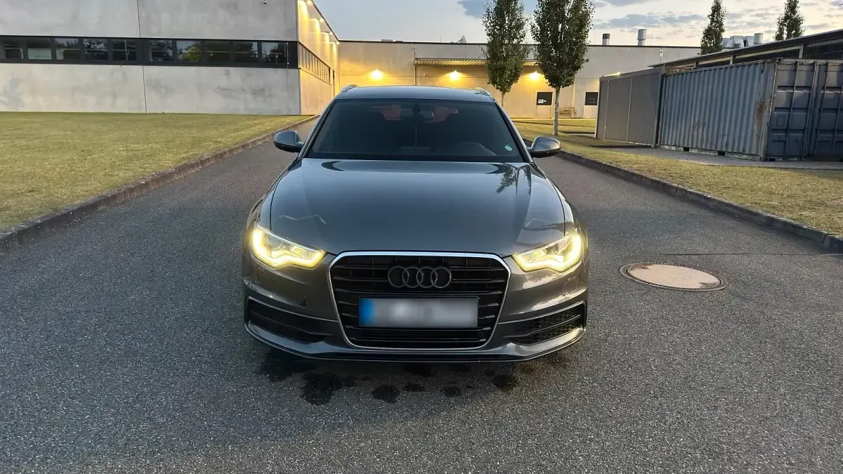 Gebraucht Audi A6 S-Line 177 PS (130 kW) 2013 Grau Kombi