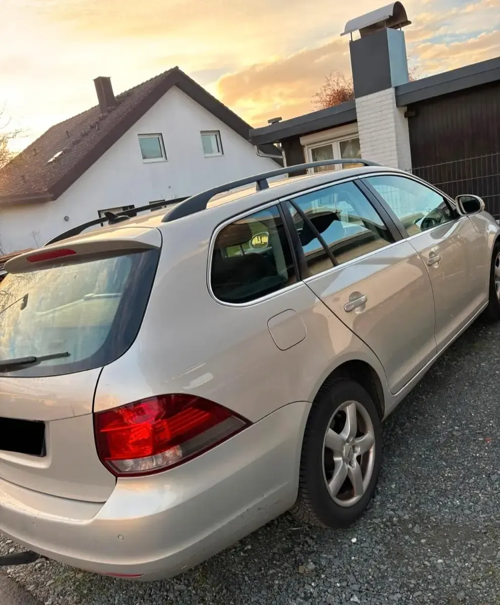 Gebraucht VW Golf VI 150 PS (110 kW) 2010 Grau Kleinwagen