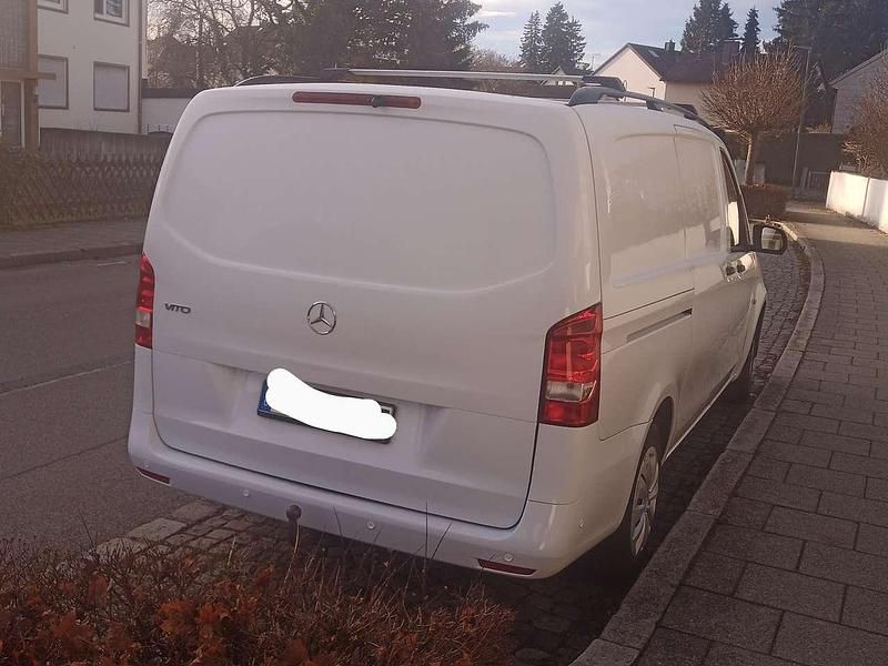 Gebraucht Mercedes Vito 88 PS (64 kW) 2016 Weiß Van