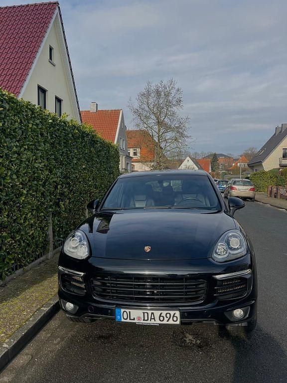 Gebraucht Porsche Cayenne 262 PS (192 kW) 2016 Schwarz SUV